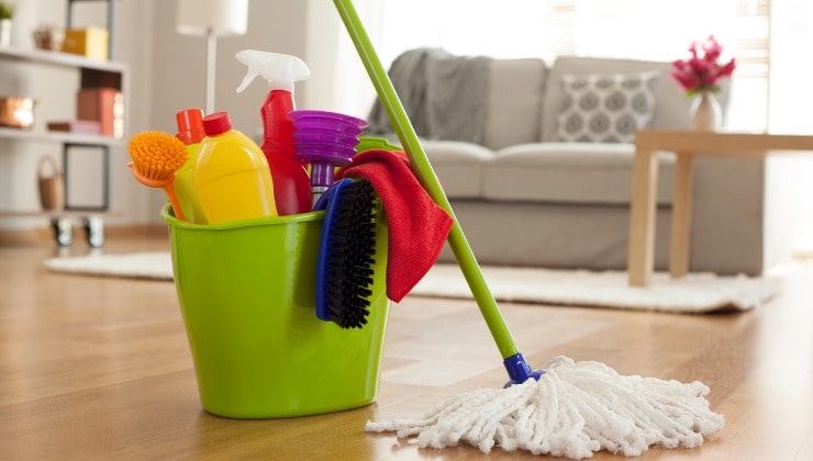 Herramientas de limpieza del hogar.