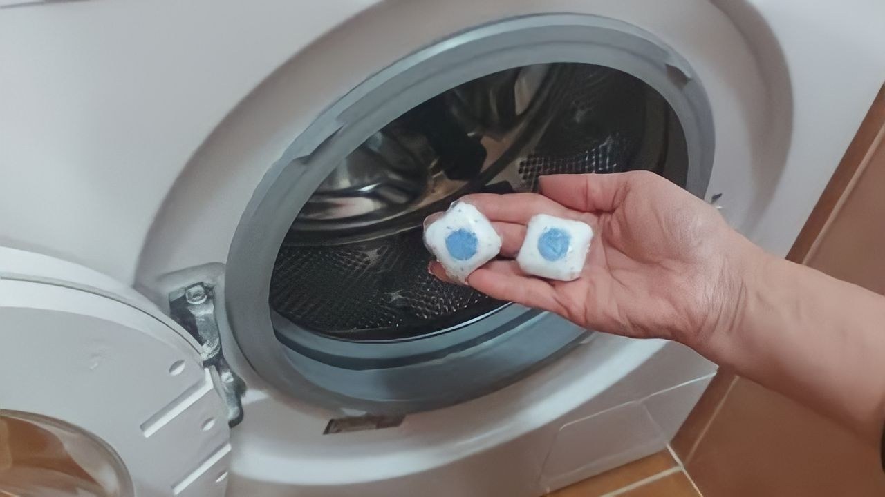 Sale dans la machine à laver