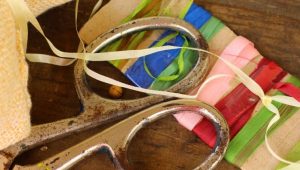 Filati di seta sari multicolori su misura realizzati in fibra di seta sari multi