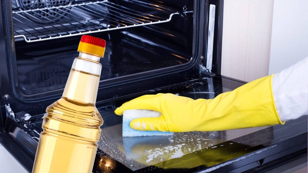 Cleaning the oven using the Japanese method