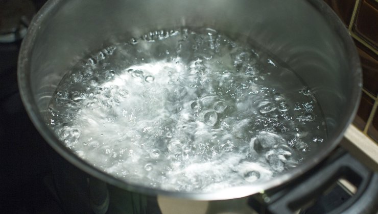 vařící voda