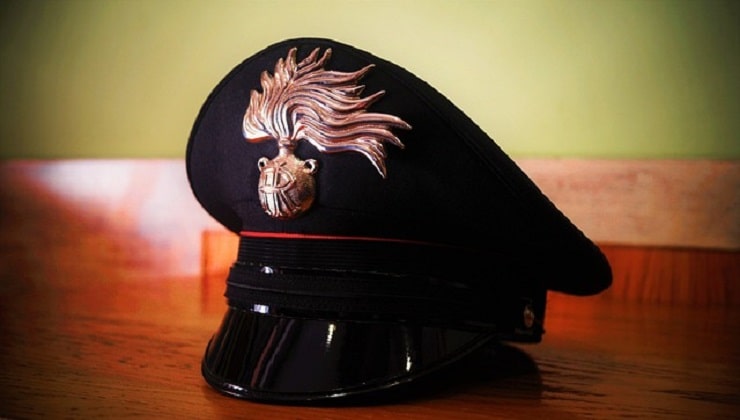 Arma dei Carabinieri, copricapo