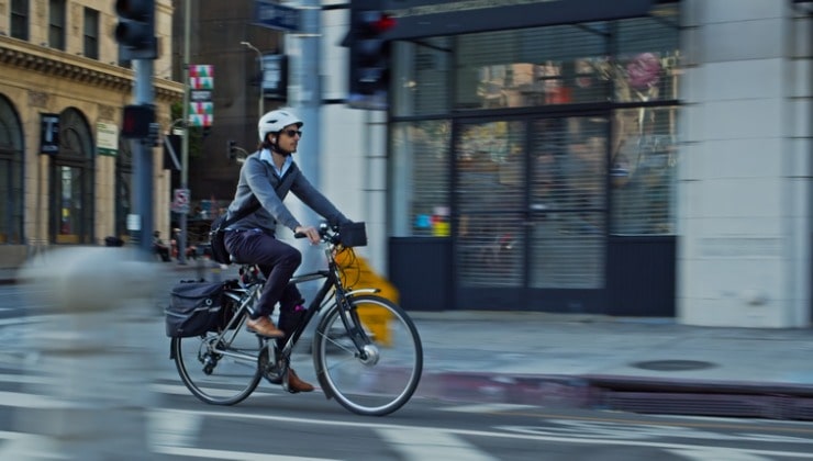 Bicicletta elettrica, occhio all'obbligo