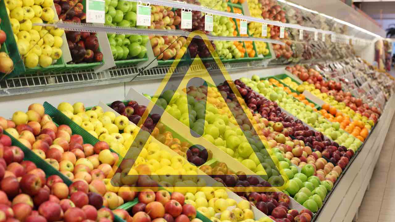 banco frutta supermercato