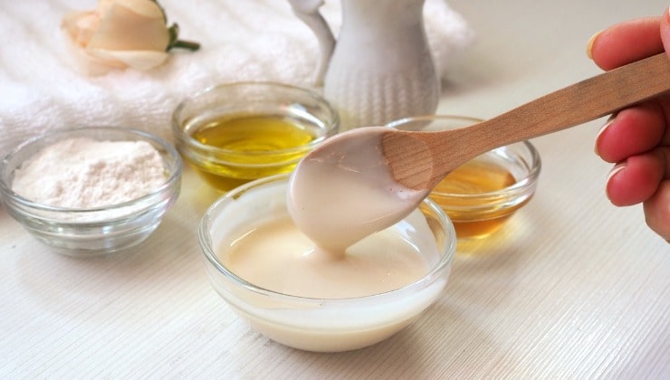 Miel, yaourt et bicarbonate de soude