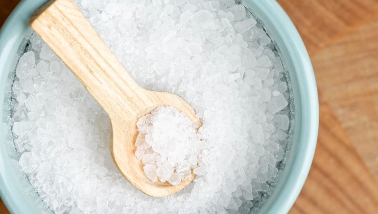 Coarse salt, the hidden trick of plumbers