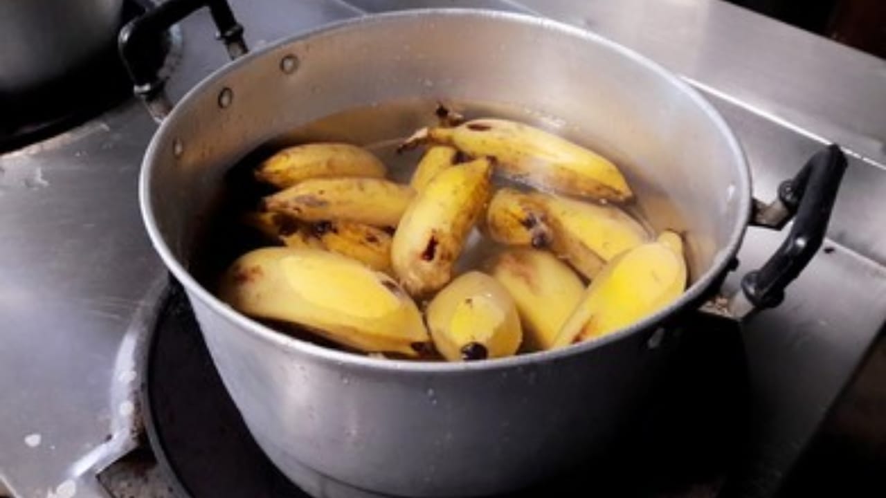 Banane a bollire