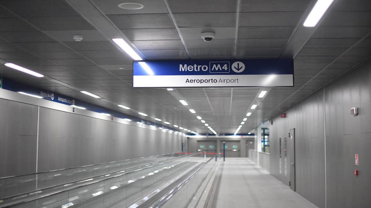 Metro M4