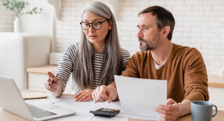 Nuovi tagli e aumento sullo stipendio