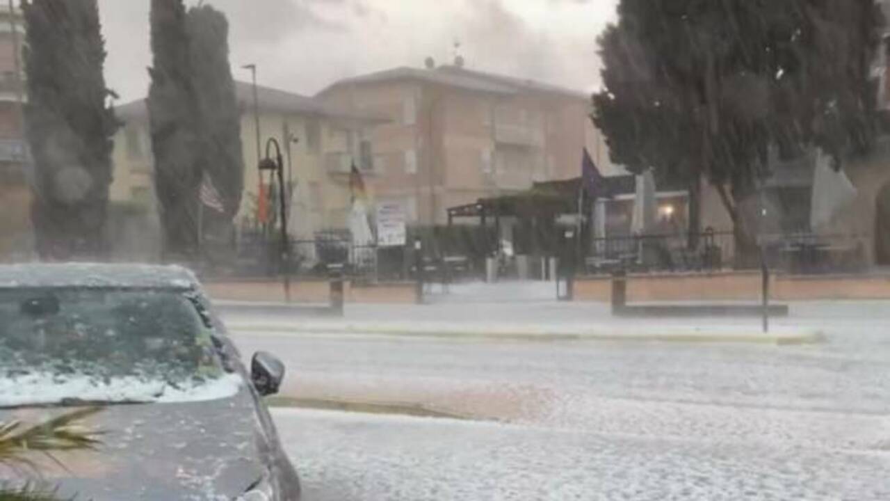 Violenta grandinata a Desenzano