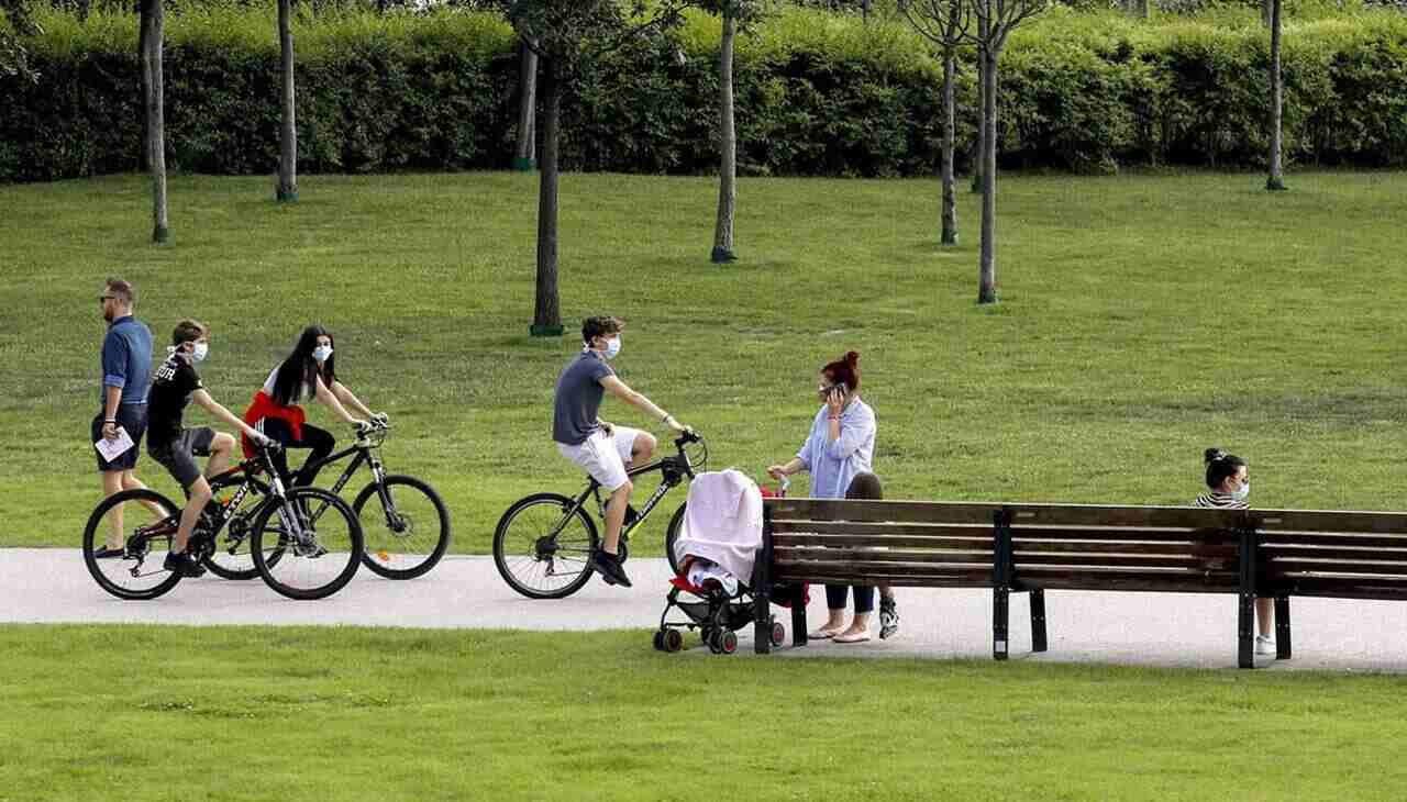 parco trotter, persone in bici