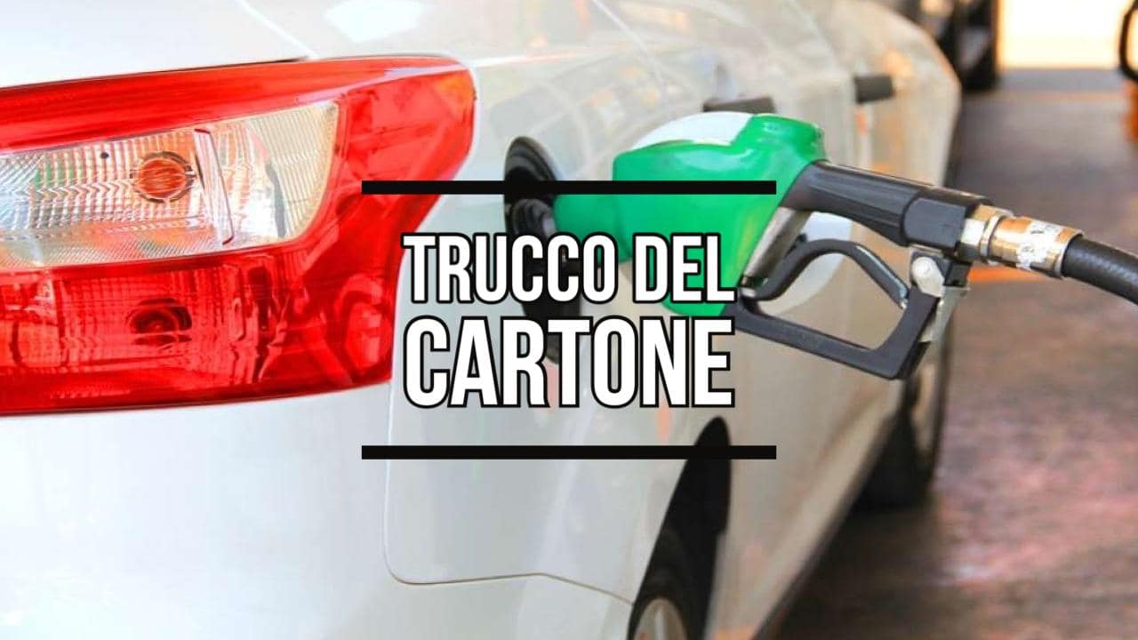 Paga il pieno di benzina con banconote false