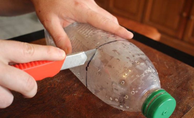 Come riciclare una bottiglia di plastica