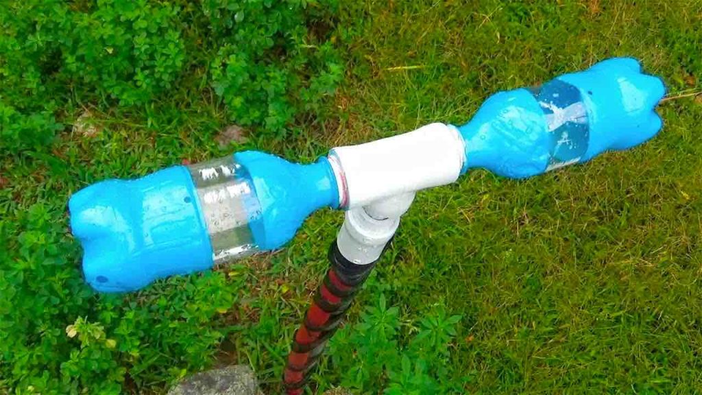 Annaffiatoio da 2 litri Beccuccio lungo Plastica Staccabile Sprinkler Pianta Annaffiatoio Leggero Spruzzatore d'acqua Bottiglia di irrigazione per interno Giardino esterno Casa Fiore Pianta bonsai