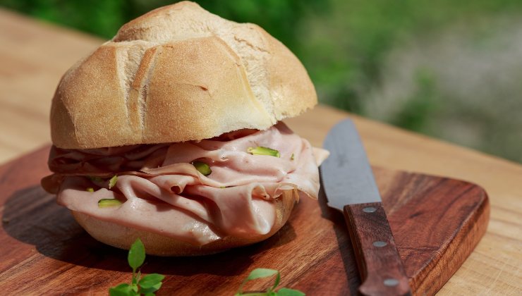 panino con la mortadella