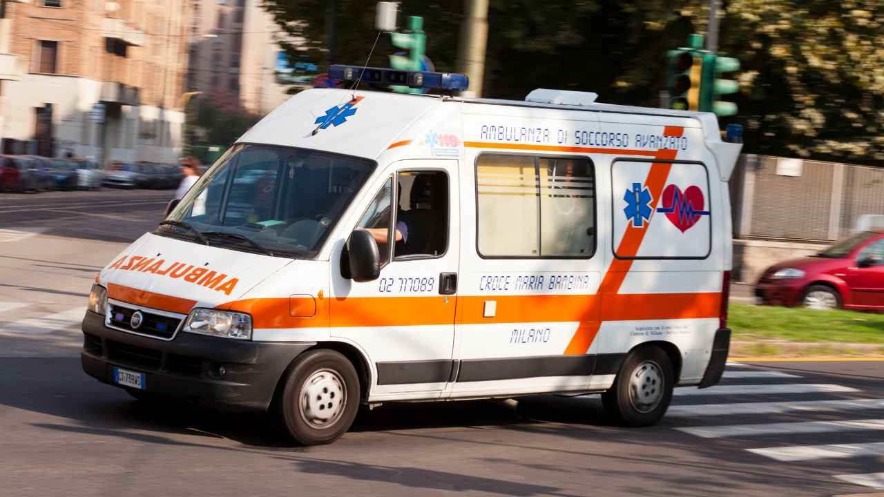 Ambulanza incidente lecco