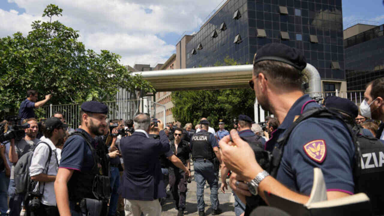 giornalisti e polizia