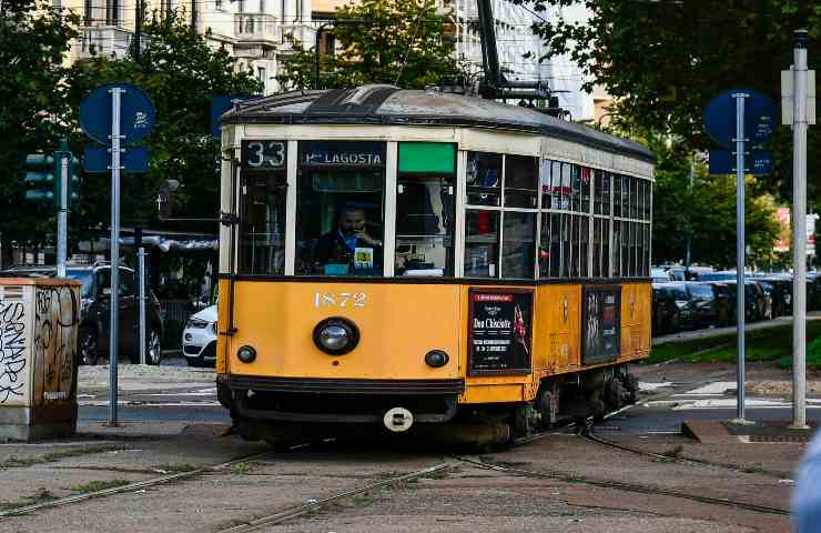 tram