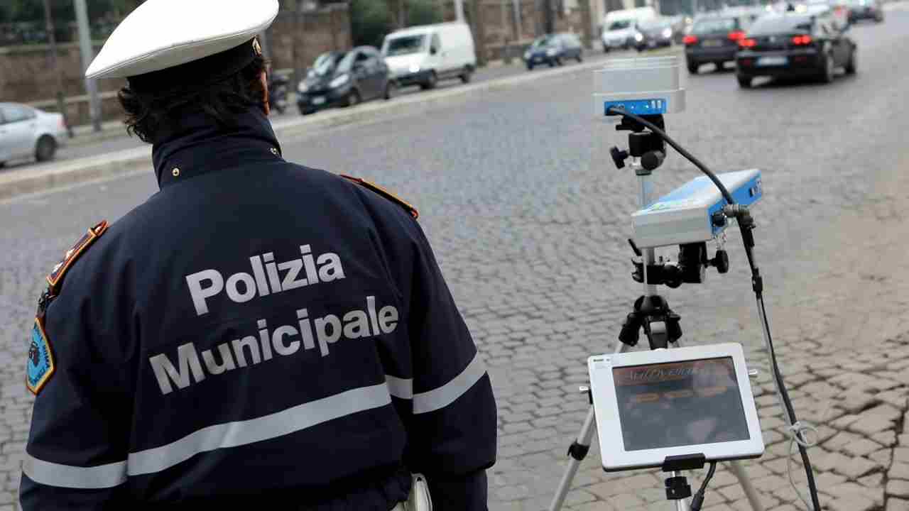 Polizia e Telelaser