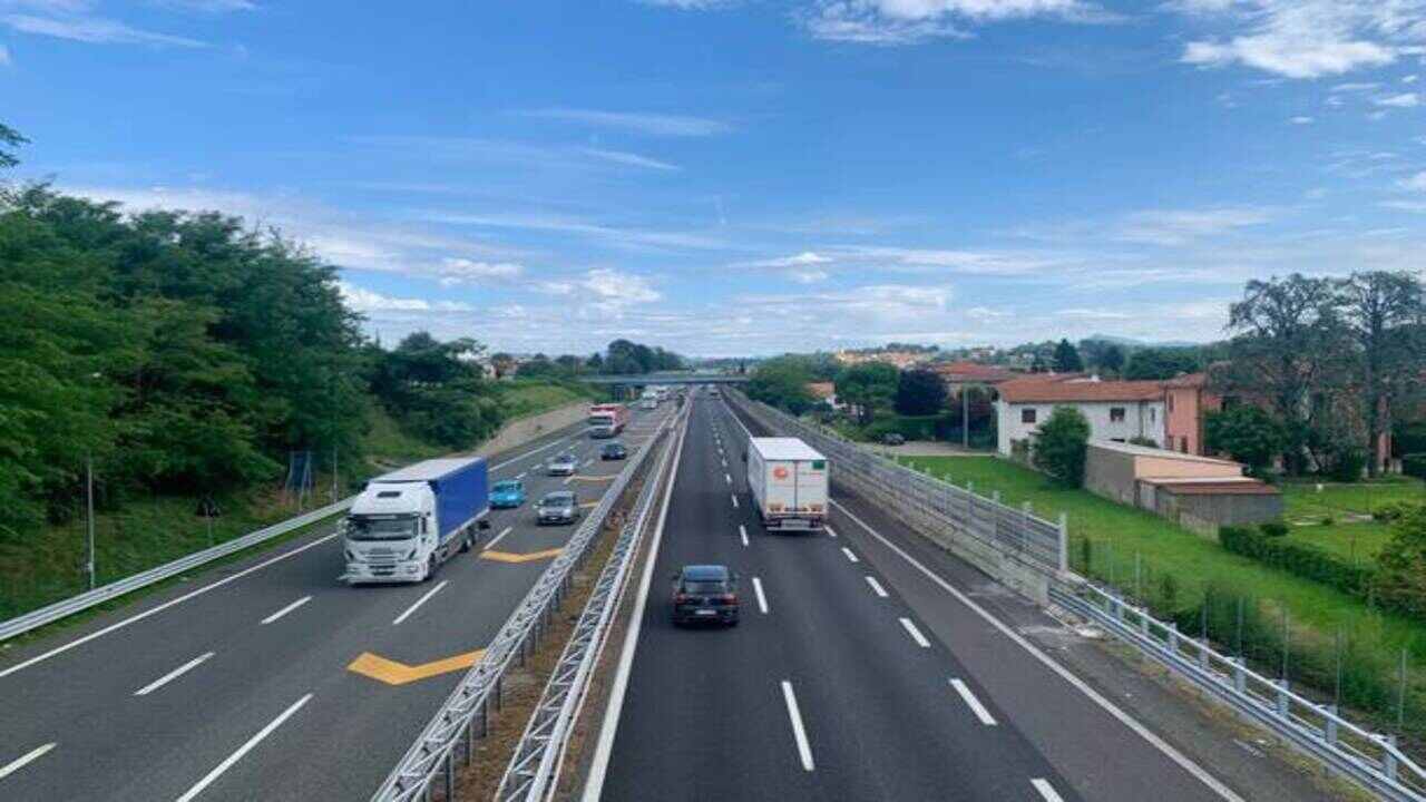 autostrada e mezzi