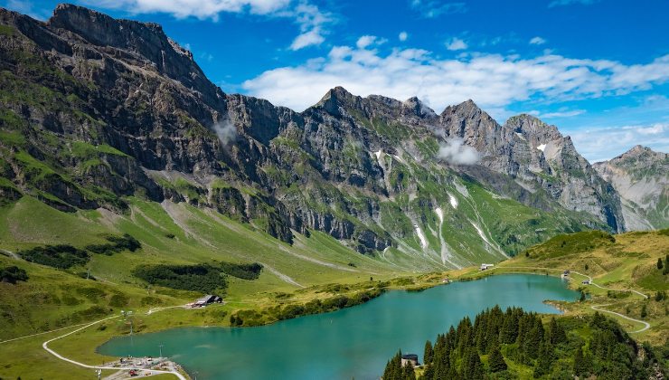 Lago di montagna