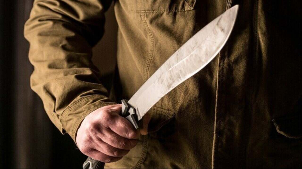 machete