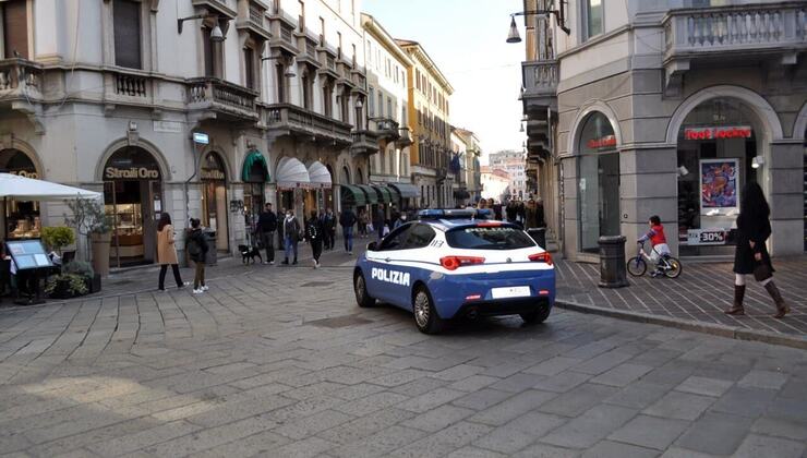 polizia auto