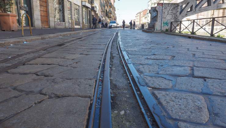 Binari sulle strade di Milano