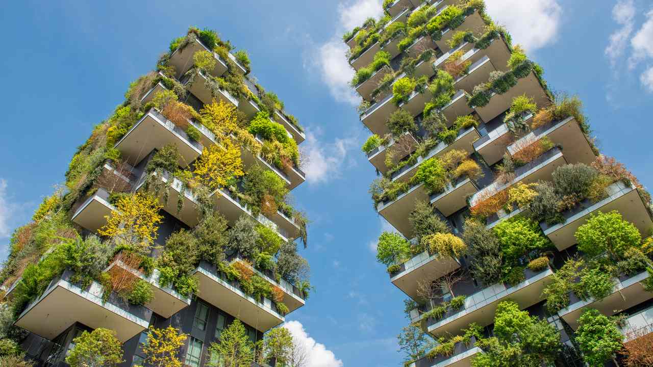 GIARDINI VERTICALI STABILIZZATI PER UNA CASA GREEN - Milano Design  Experience