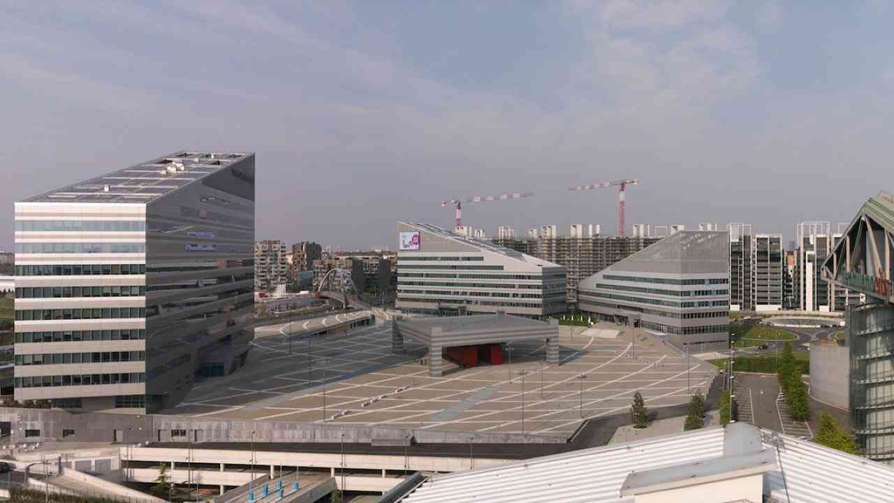 Piazza più grande di Milano